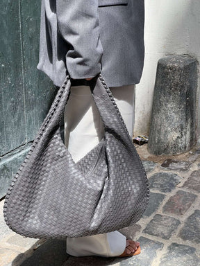Bolsa Soho – Elegância e Funcionalidade para o Dia a Dia