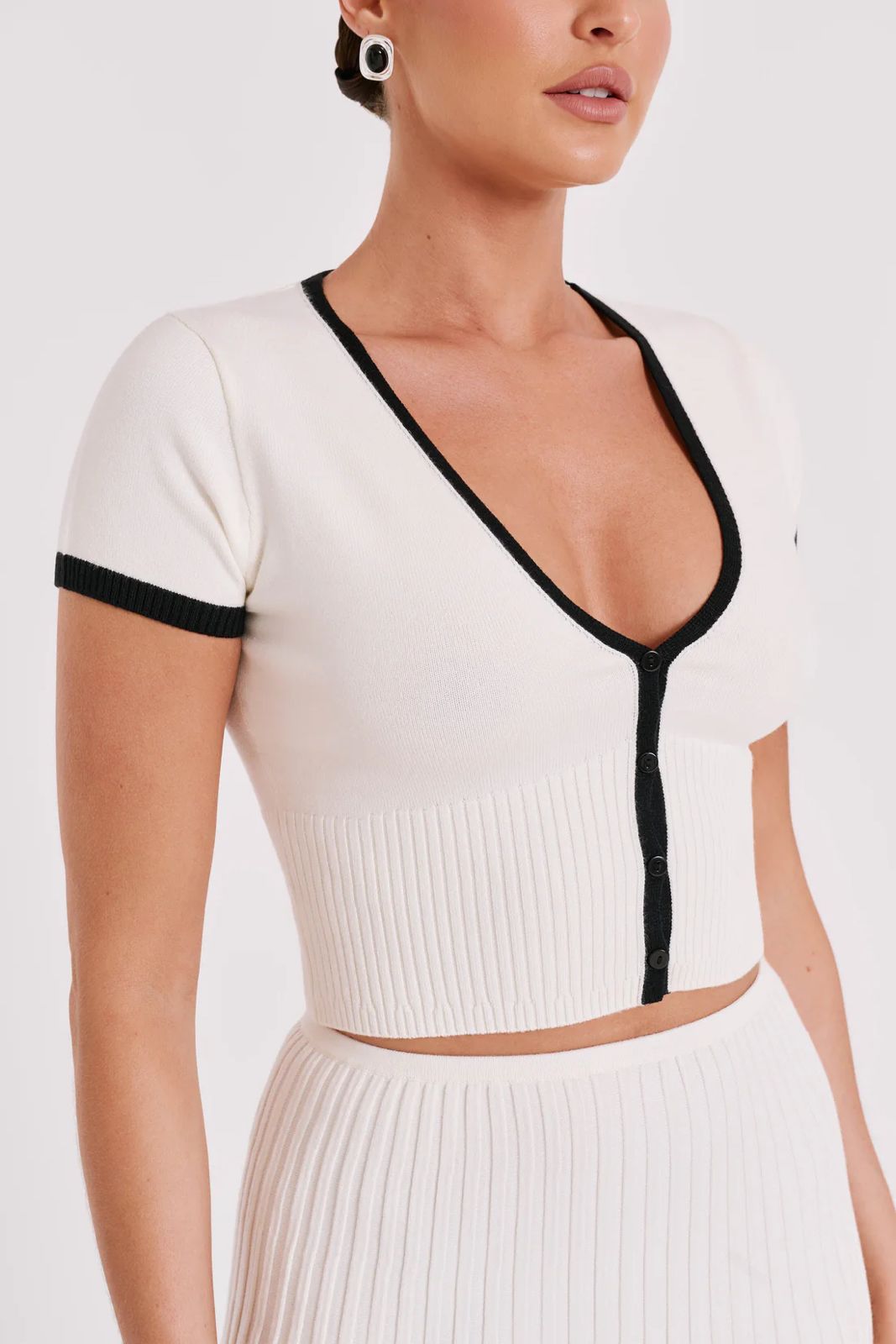 Conjunto Roma  - Top com botões e Saia Midi em tricot