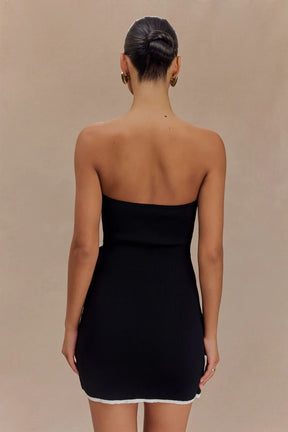 Vestido Old Money Preto - Com amarração lateral