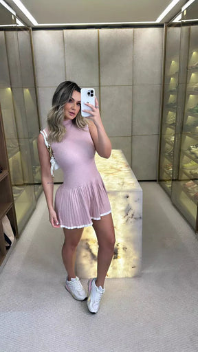 Vestido colegial  Curto com Saia Drapeada  – Lumieer
